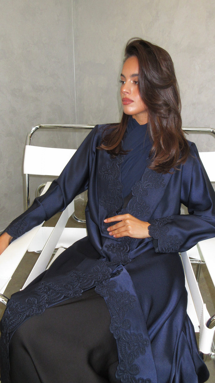 Black Chapter Abaya 3