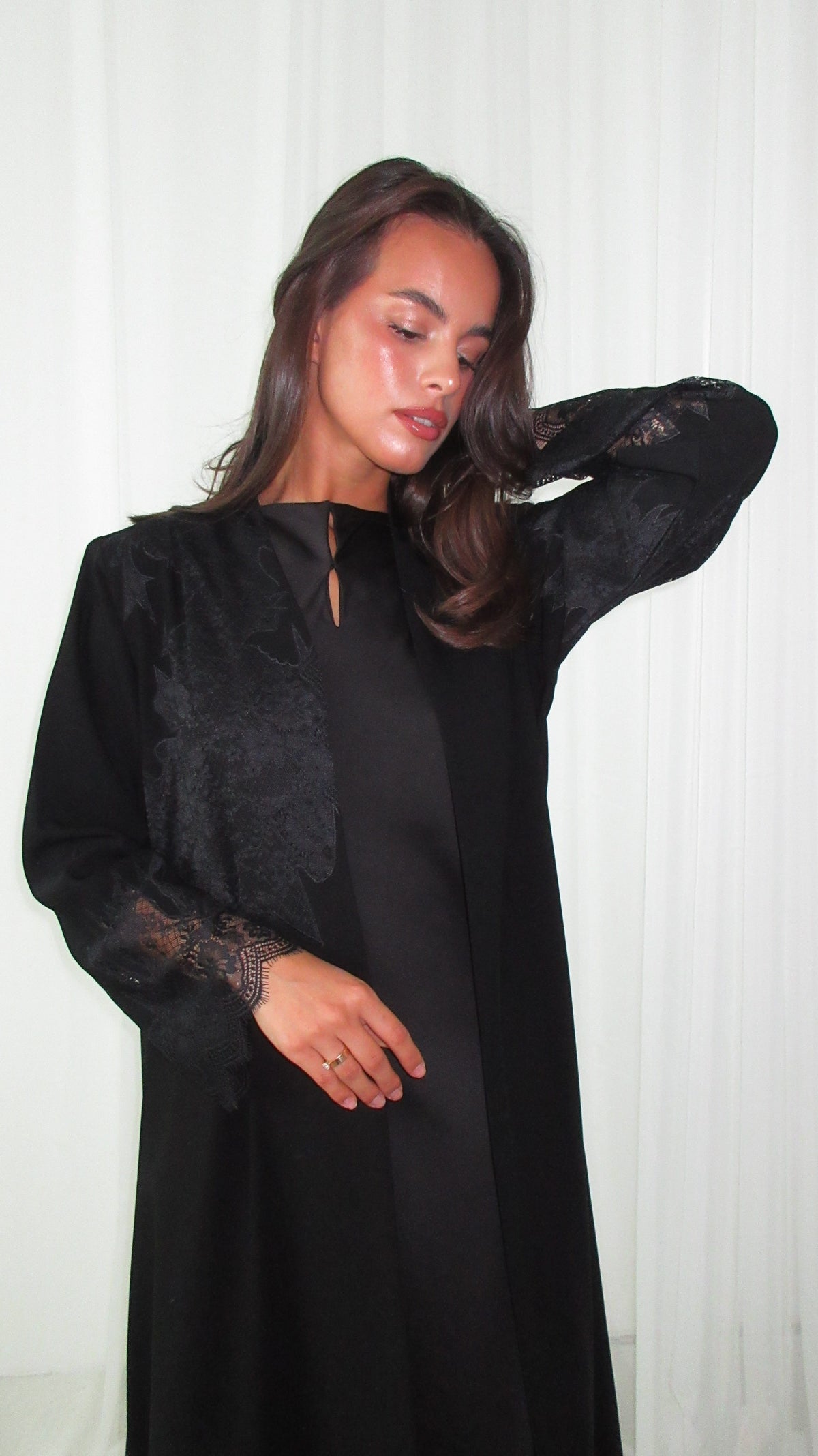 Black Chapter Abaya 4