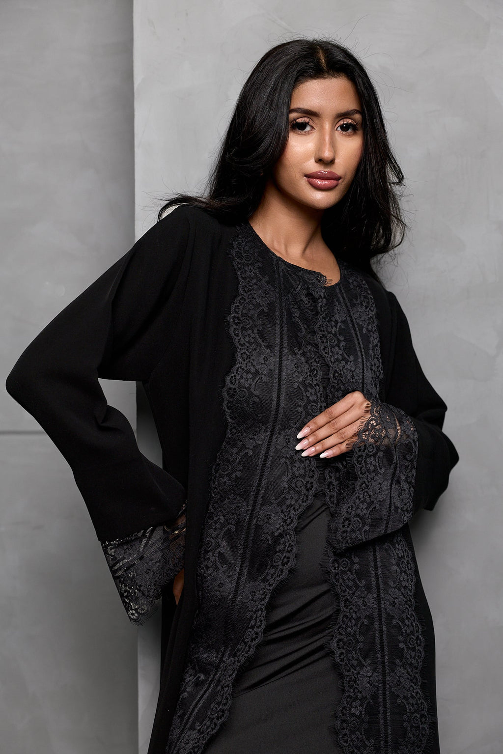 In her era26 Abaya 2