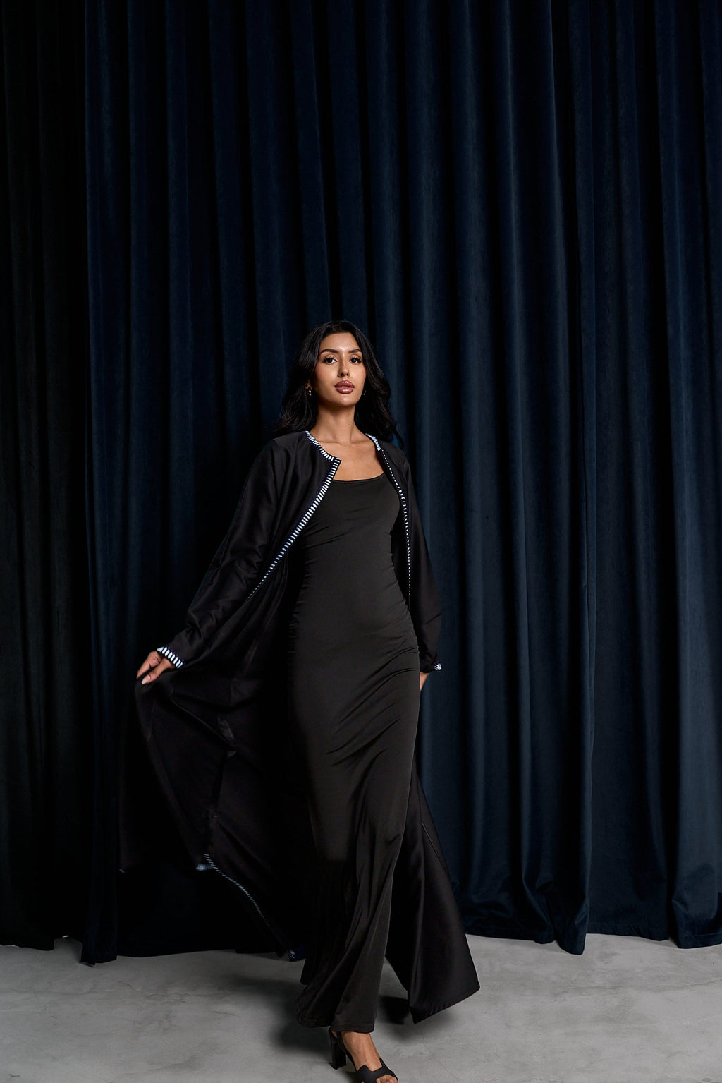 In her era26 Abaya 7