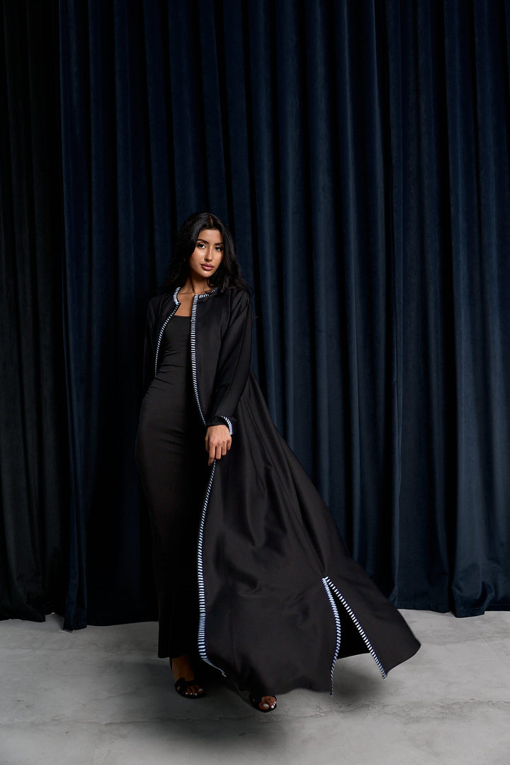 In her era26 Abaya 7