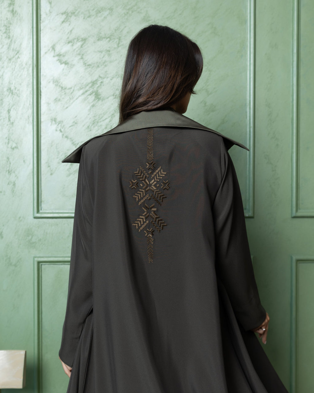 The olive chapter Abaya 8