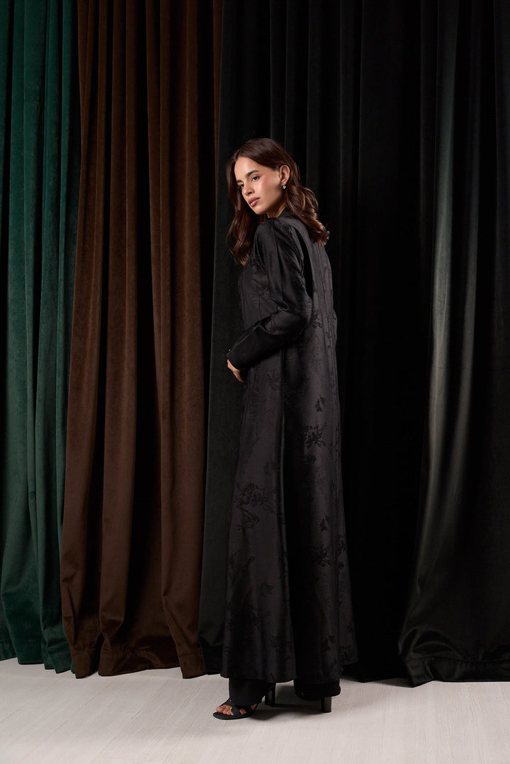 Woman she became Abaya 15