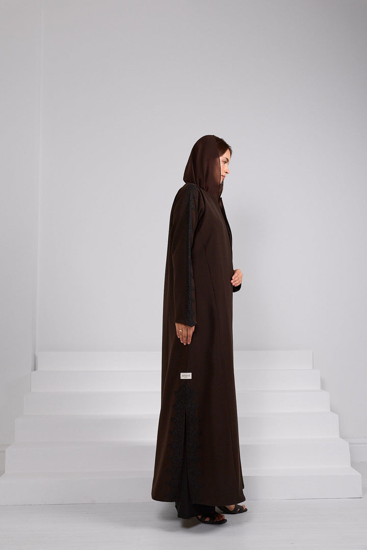 Woman she became Abaya 4